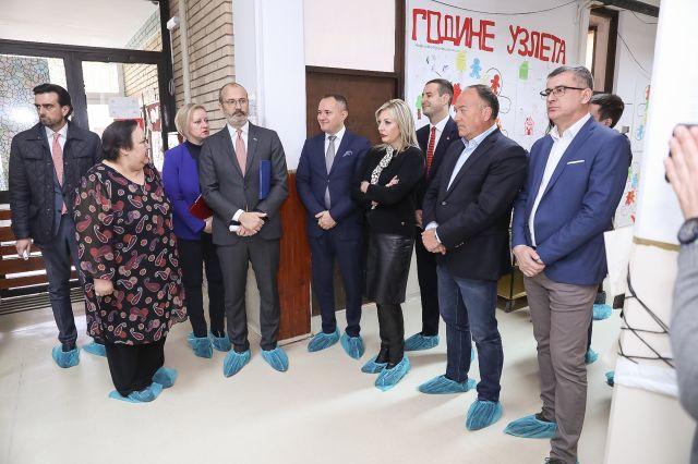 EU donacija igračaka, IT opreme i nameštaja za predškolske ustanove širom Srbije