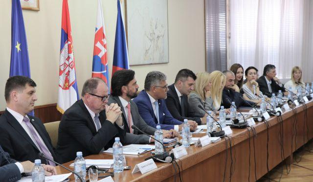 Evropska unija podržava unapređenje bezbednosti i zdravlja na radu u Republici Srbiji