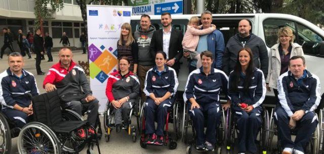 Paraolimpijci – Sport stvara pobednike