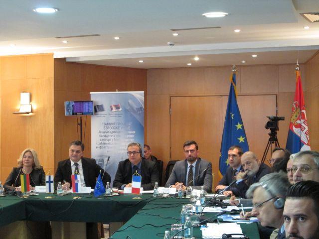 Завршен ЕУ твининг пројекат „Јачање административних капацитета транспортног сектора у Министарству грађевинарства, саобраћаја и инфрастру ктуре и надлежним институцијама“